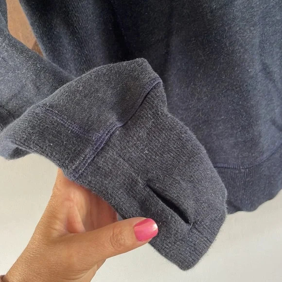 Lululemon jacket - Picture 4 of 4